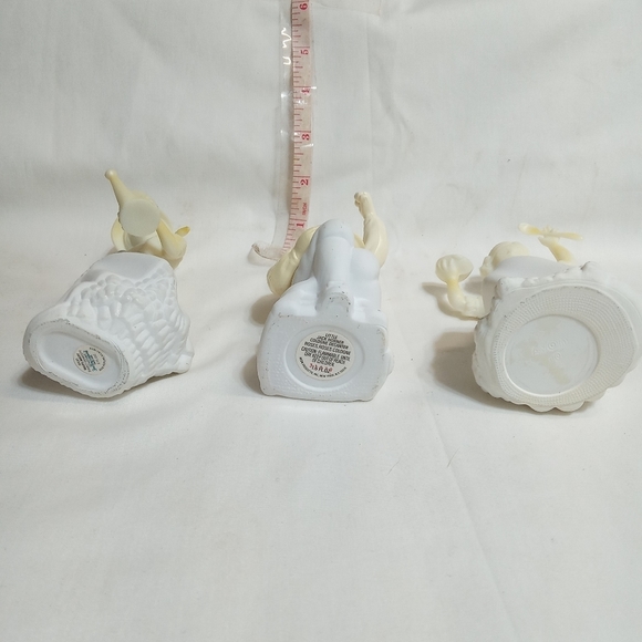 SET of 3 vintage Avon perfume bottles - Picture 3 of 6